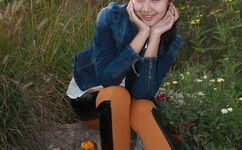 他的舌头探进蜜源毛毛虫说说